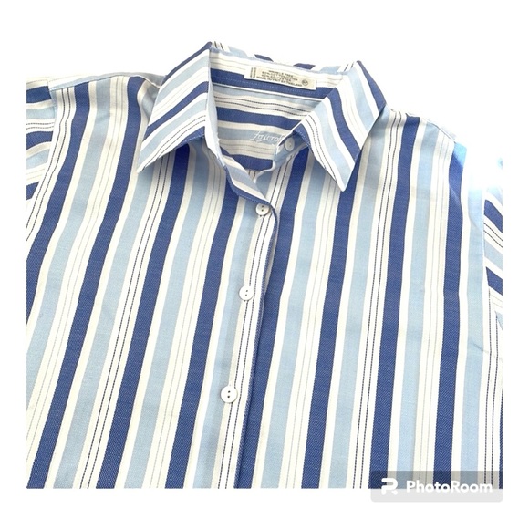 FOXCROFT Blue & White Striped Shirt, Button Down Top, Wrinkle Free, 8 Petite - Picture 4 of 15